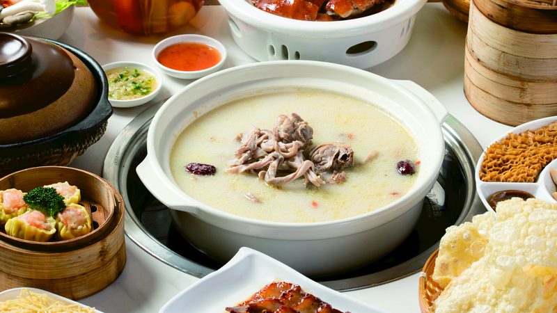 学校食材配送，如何保障食品安全与营养均衡？**